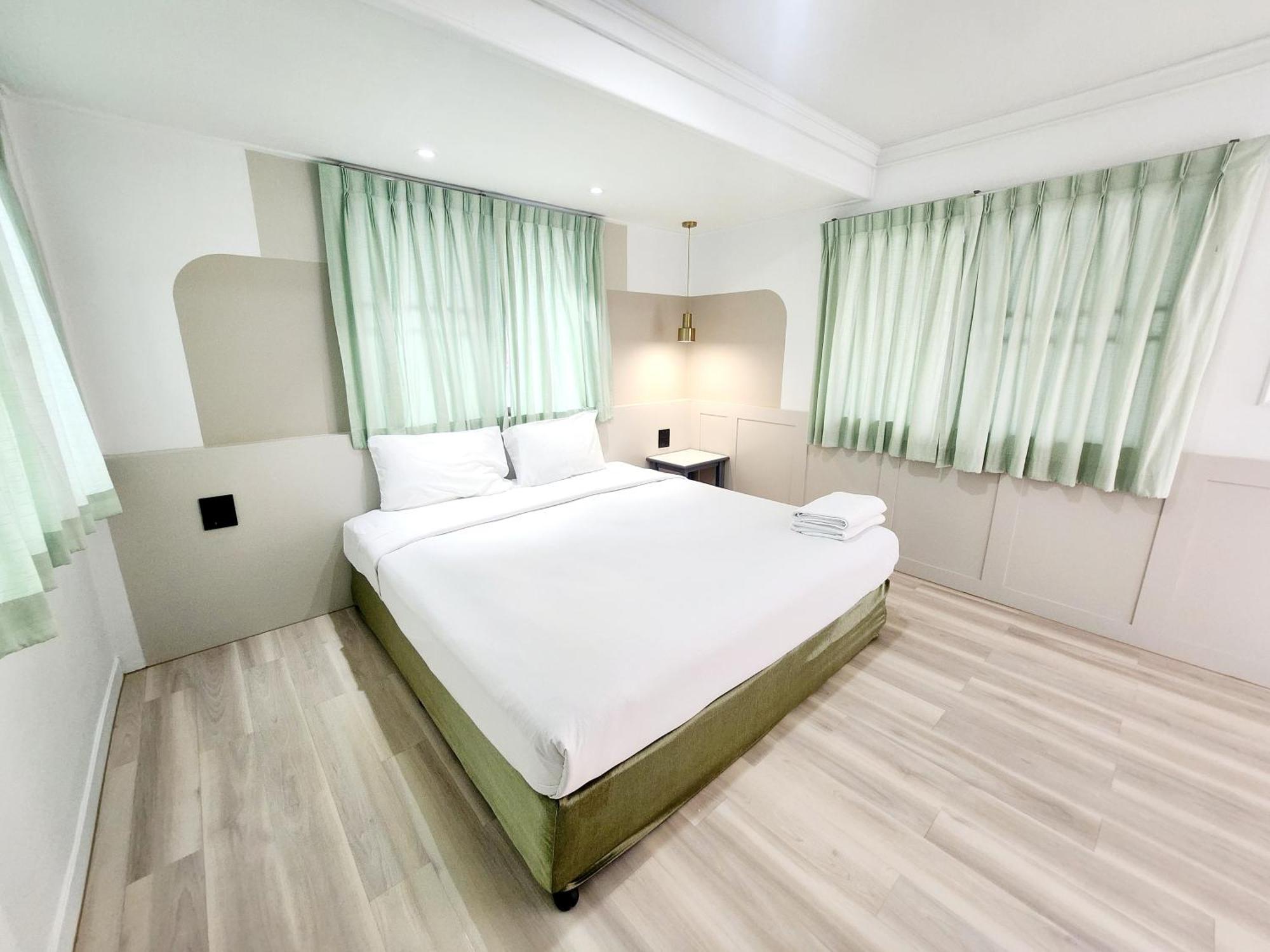 Seatel Phuket, Patong Beach Eksteriør billede
