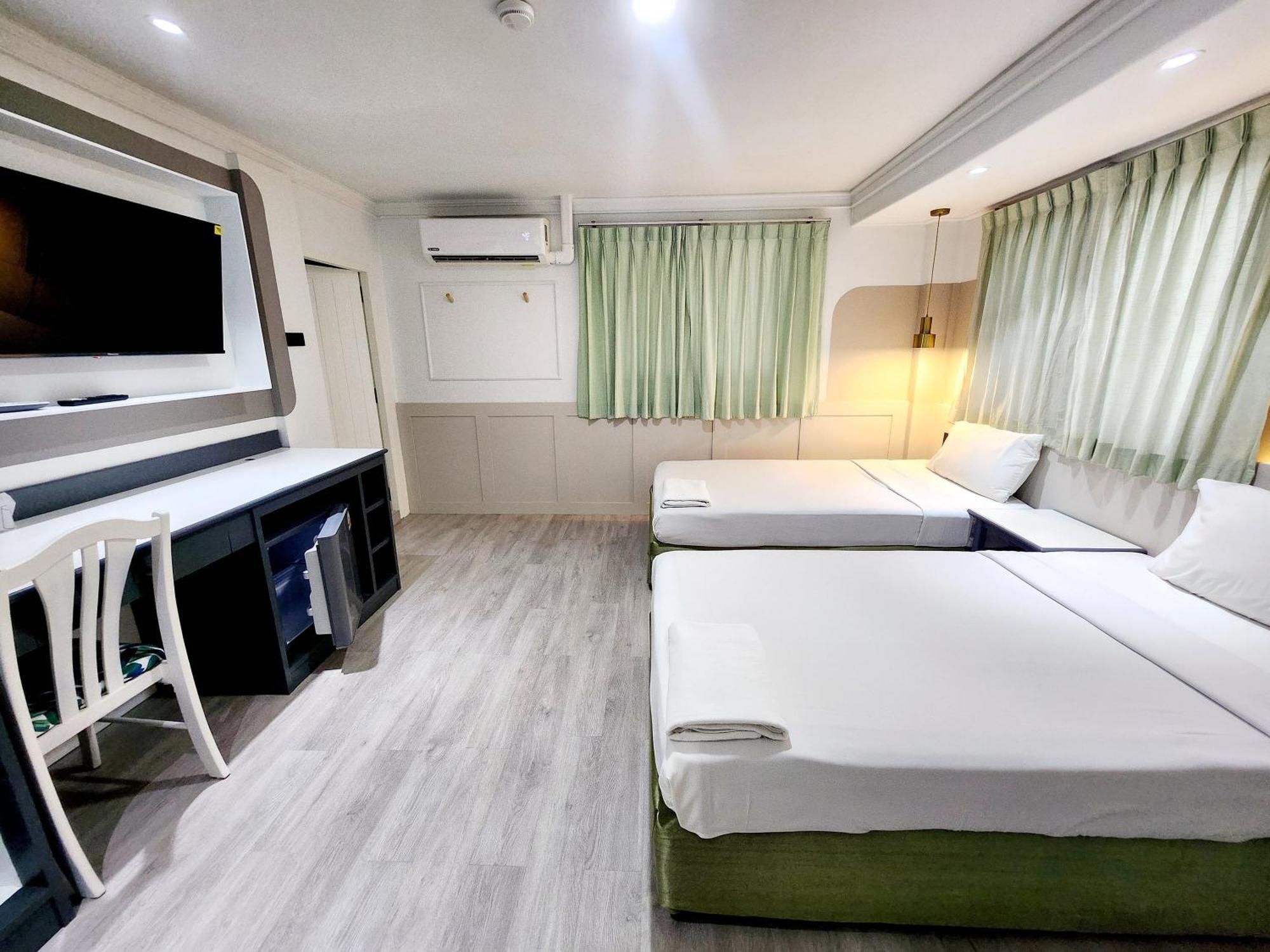 Seatel Phuket, Patong Beach Eksteriør billede